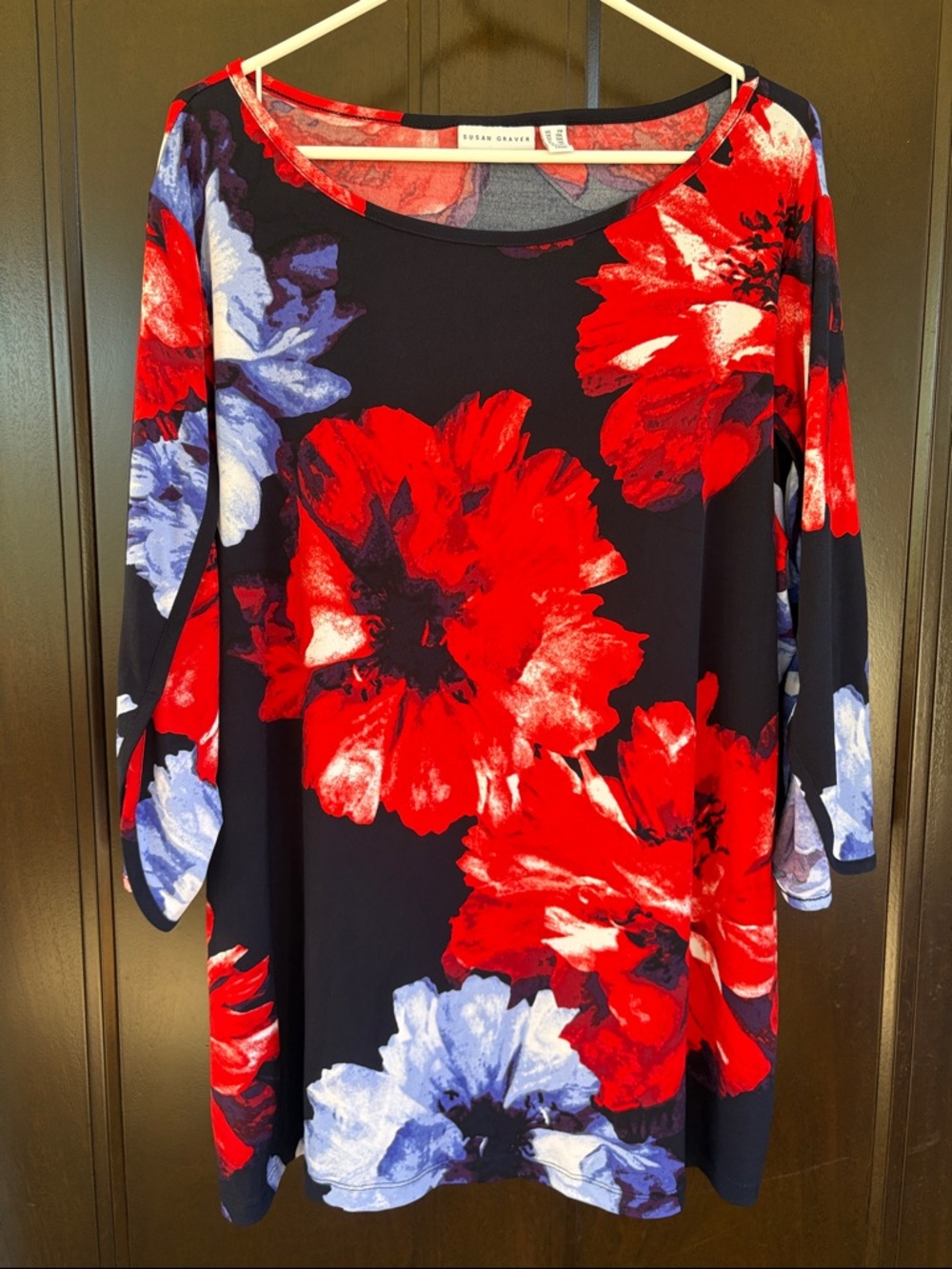 EUC Susan Graver Liquid Knit Floral 3/4 Sleeve Top Size 2X